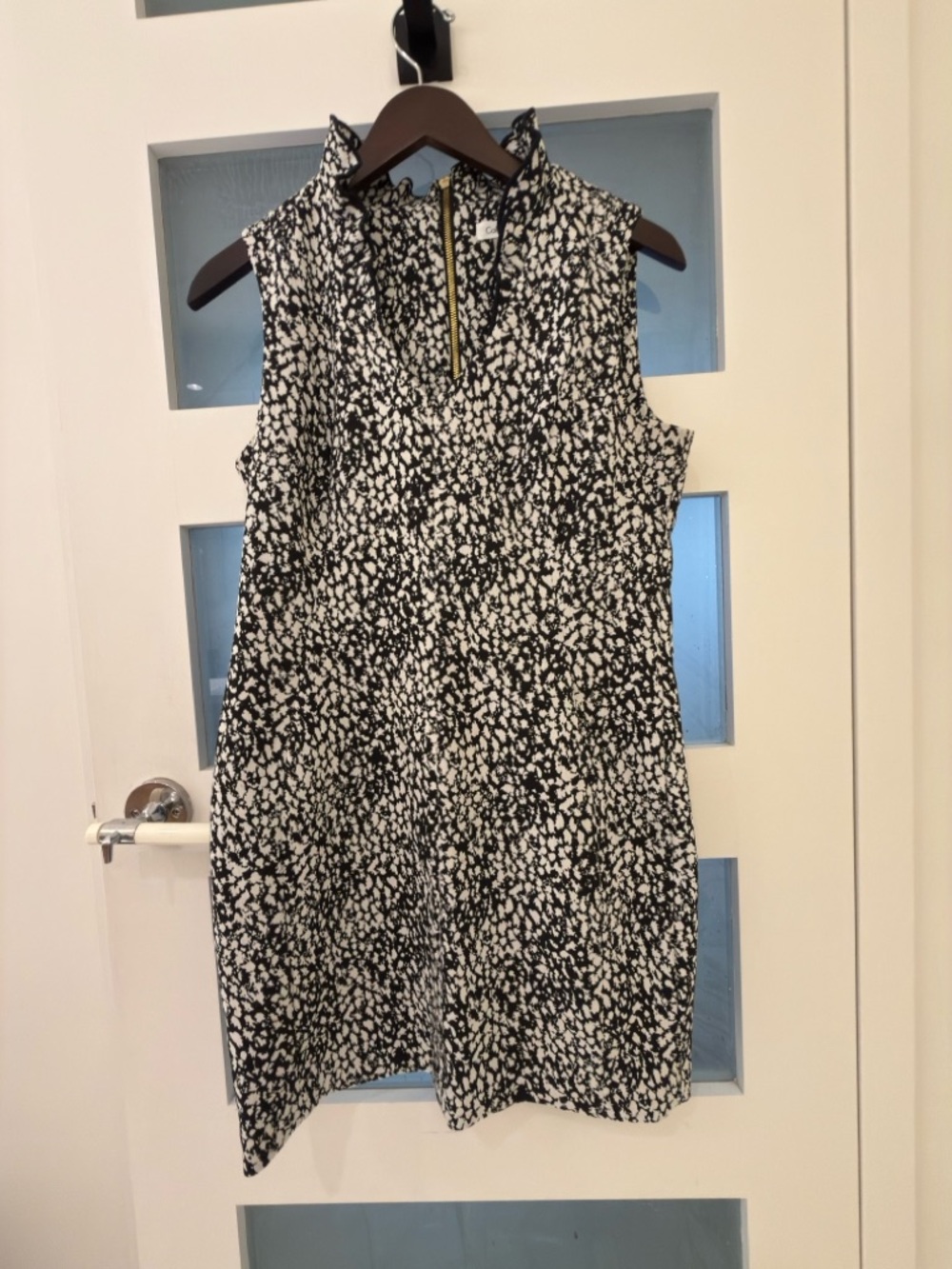 Calvin Klein Black and White Sleeveless Patterned Mini Dress